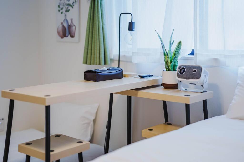 C Newly Renovated Hotel, Direct Access To Ueno, Asakusa, Disneyland, Airport Apartamento